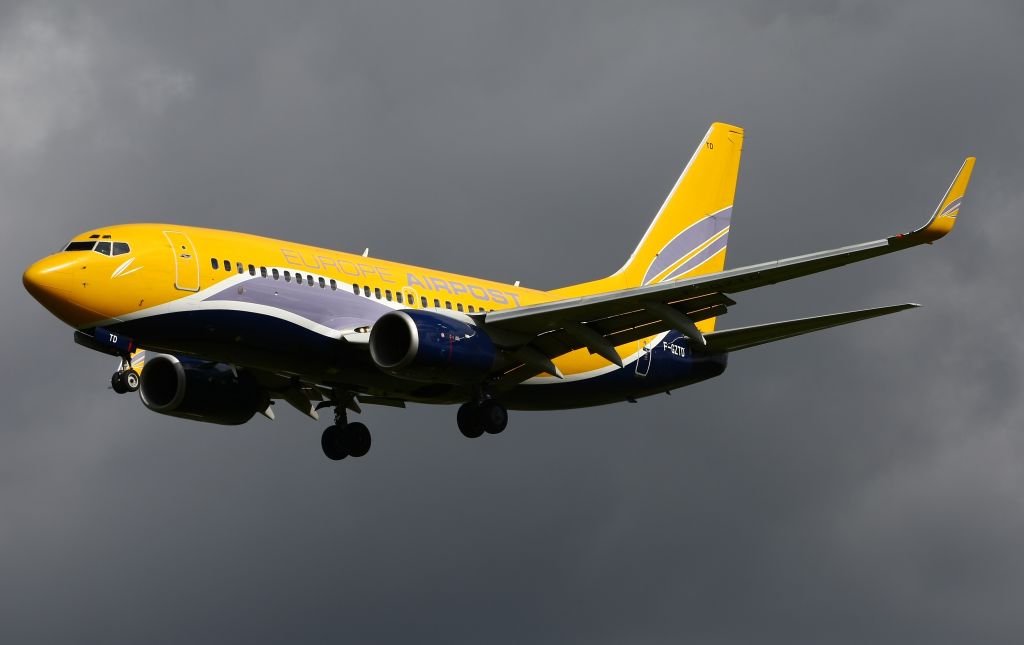 Boeing 737-700 (F-GZTD)