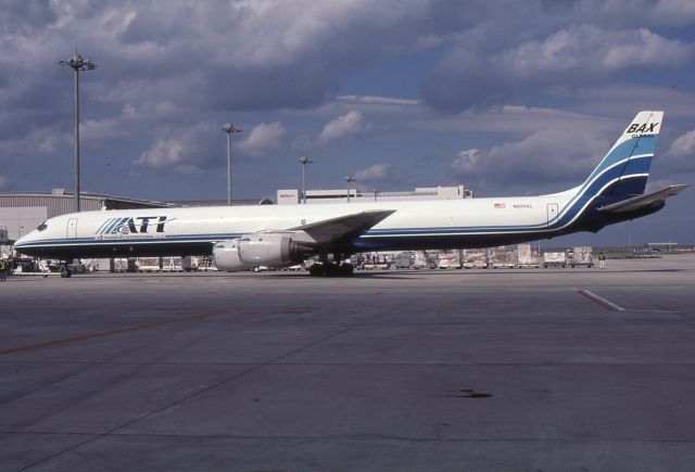 McDonnell Douglas DC-8-70 (N605AL)