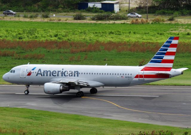 Airbus A320 (N118US)