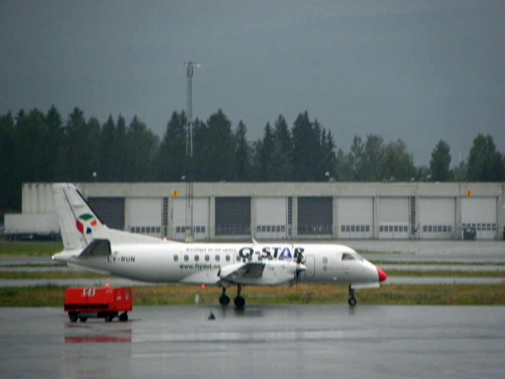Saab 340 (LY-RUN)