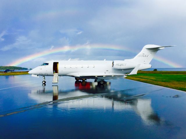 Bombardier Challenger 300 (N536XJ) - Perfect timing 9/29/2014. Port Hardy Canada