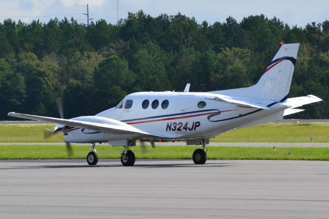 Beechcraft King Air 90 (N324JP) - CITY FLIGHT SERVICES LLC taxiing at KJQF - 9/30/18