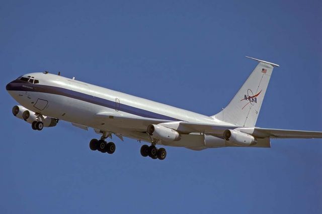 Boeing C-135B Stratolifter (N931NA) - NASAs C-135A N931NA Weightless Wonder V at Air Force Plant 42 in Palmdale, California on Septamber 25, 1999..