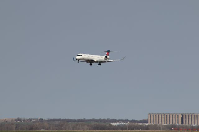 Canadair Regional Jet CRJ-900 (N314PQ)