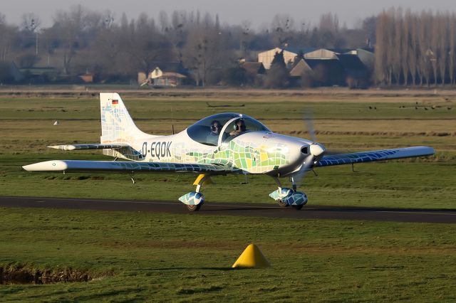 D-EQDK — - Aéroclub des grèves du Mont Saint Michel