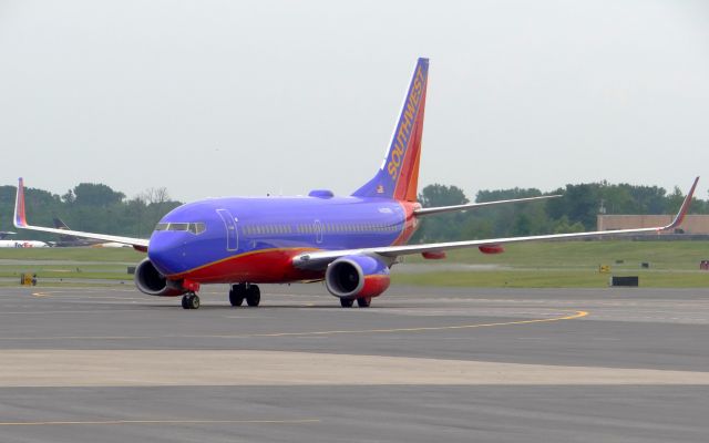 Boeing 737-700 (N488WN)