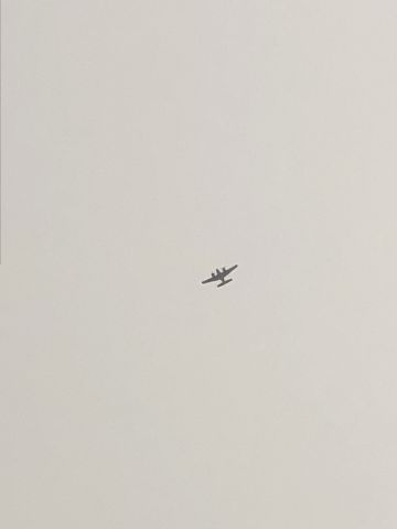 Beechcraft 55 Baron (N317BD) - At my house taking this picture