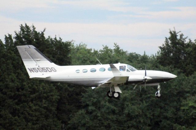 Cessna Chancellor (N555DG)