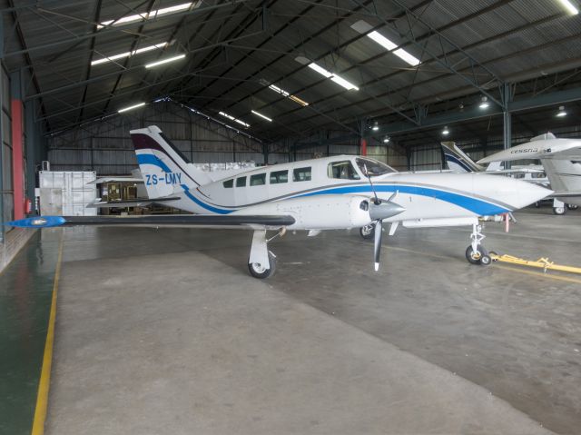 Cessna 402 (ZS-LMY) - 1 AUG 2017