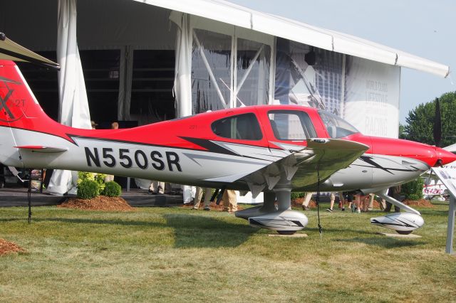 Cirrus SR-22 (N550SR)