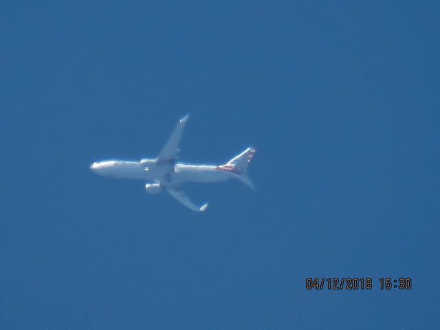 Boeing 737-800 (N316PF)