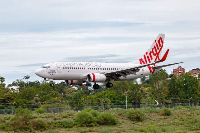 Boeing 737-700 (VH-VBY)