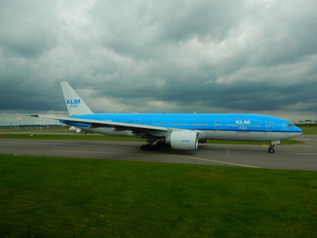 Boeing 777-200 (PH-BQL)