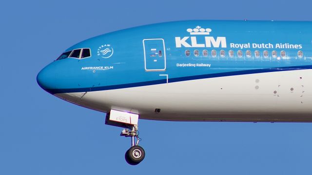 Boeing 777-200 (PH-BQD) - KLM's 772 named: "Darjeeling Railway" on final for 4R. It is the 2nd flight post COVID slump, carrying cargo only twice weekly from AMS. This is the 3rd KLM 777 to come to BOS, one last summer instead of an A330, and 1 earlier this week.  