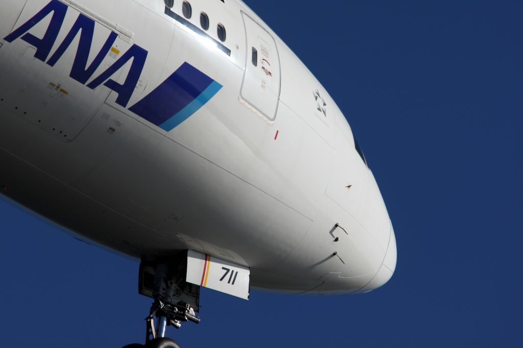Boeing 777-200 (JA711A)