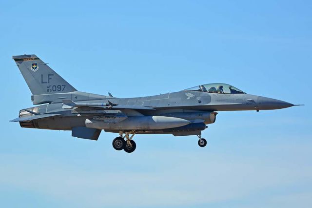 Lockheed F-16 Fighting Falcon (94-0281) - F-16C Block 42F 94-0281 of the 310th Fighter Squadron Top Hats at Luke Air Force Base on January 31, 2018.