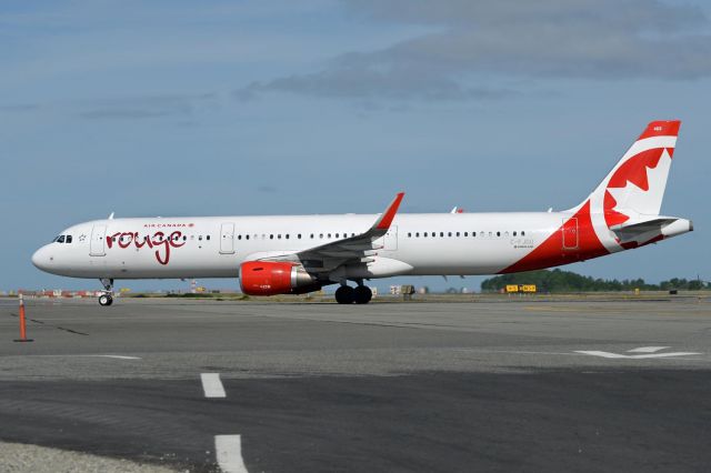 Airbus A321 (C-FJOU)