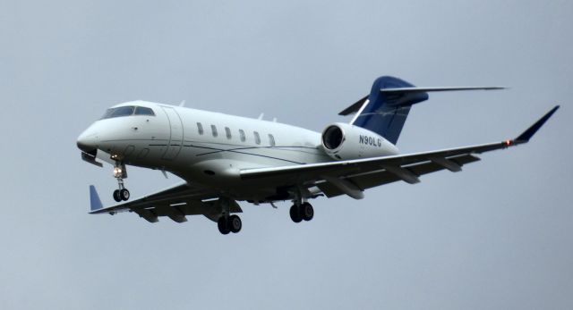 Canadair Challenger 350 (N90LG) - About to touch down is this 2022 Bombardier Challenger 350 in the Autumn of 2023.