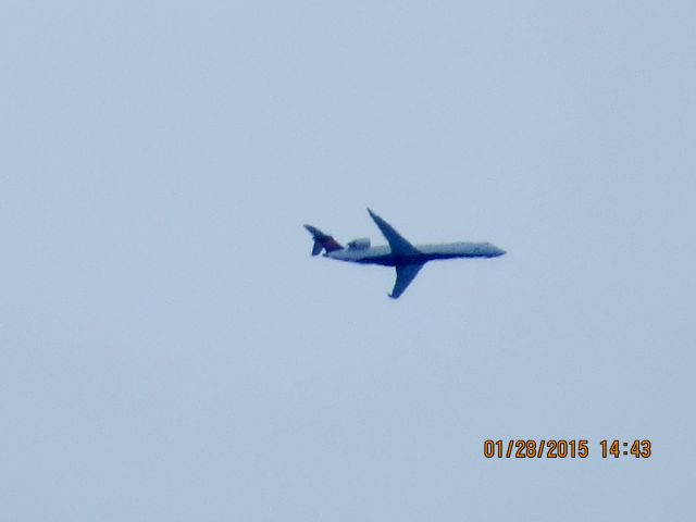 Canadair Regional Jet CRJ-700 (N759EV) - Delta Connection flight 5365 from DTW to TUL over Southeastern Kansas at 29,800 feet.