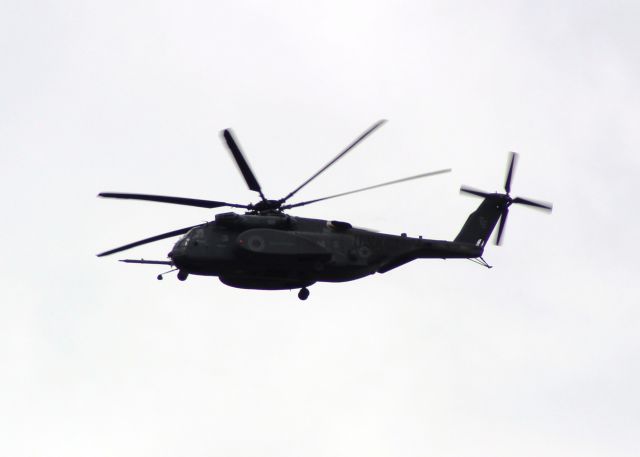 — — - US NAVY  MH-53E Sea Dragon from HM-15, Norfolk.