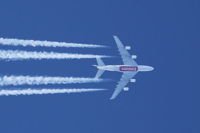 Airbus A380-800 (A6-EEK) - Overhead at 39,000 feet