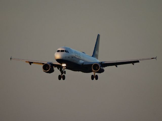 Airbus A320 (N509JB)