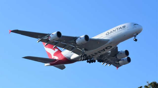 Airbus A380-800 (VH-OQA)