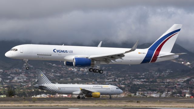 Boeing 757-200 (EC-NFN) - CYGNUS Cargobr /Tenerife Nortebr /04/08/2019br /br /The new aircraft og Cygnus Air with the new livery cpmpositionbr /br /Nice Plane the B757 with Winglets