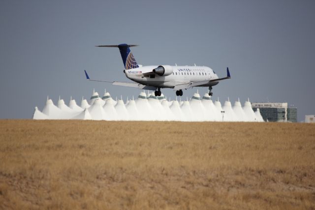 Canadair Regional Jet CRJ-200 (N946SW)