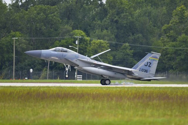 — — - F-15C Eagle from Louisiana Air National Guard lands at Thunder Over Michigan 2018.