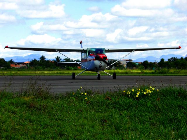 Cessna Skyhawk (PT-JTK) - Cessna 172 built in 1978. Aircraft of Airclub of Vila Velha-ES, Brazil