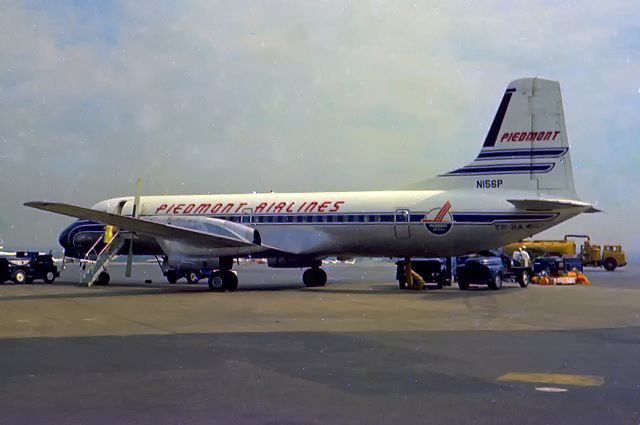 NAMC (1) YS-11 (N156P)