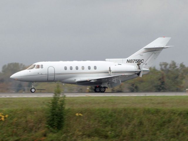 Hawker 800 (N875BC)