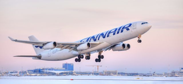 Airbus A340-300 (OH-LQC)