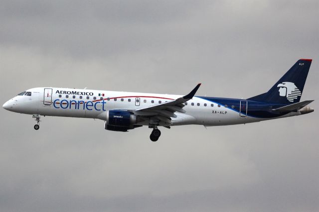 Embraer 170/175 (XA-ALP)