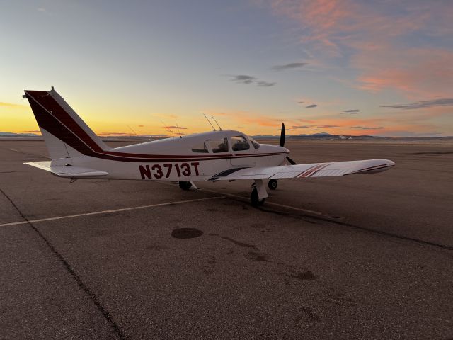 Piper Cherokee (N3713T)