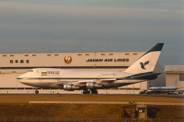 BOEING 747SP (EP-IAB) - Departure at Narita Intl Airport Rwy34 on 1987/02/19