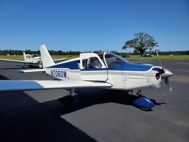 Piper Cherokee (N7060W)