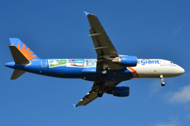 Airbus A320 (N228NV) - "VISIT FLORIDA" arriving at KJQF - 3/26/18