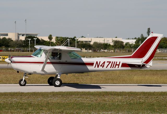 Cessna 152 (N4711H)