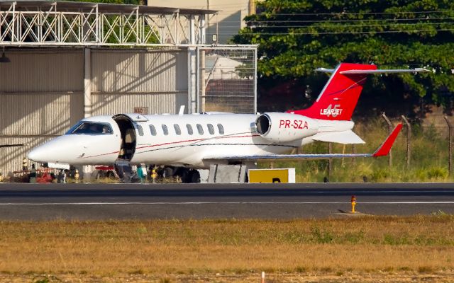 Learjet 45 (PR-SZA)