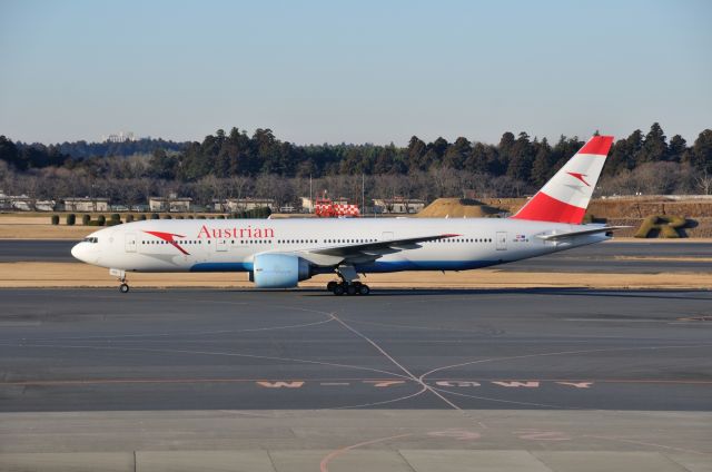 Boeing 777-200 (OE-LPD) - 2015/1/11