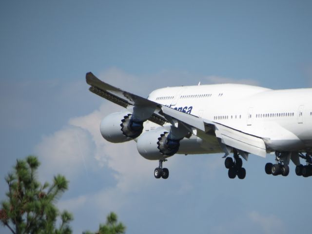 BOEING 747-8 (D-ABYA)