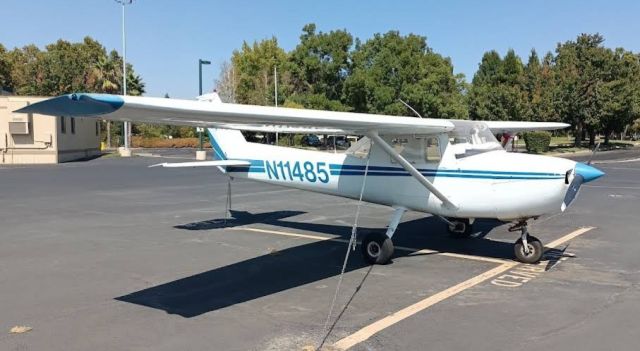 Cessna Skyhawk (N11485)