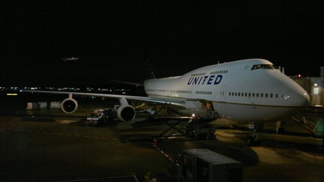 Boeing 747-200 — - United Air Lines (UA) #881 > 16-Nov-2011 > RJAA-WSSS Flight Tracker