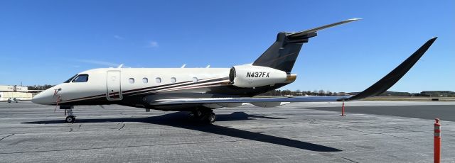 Embraer Legacy 450 (N437FX)