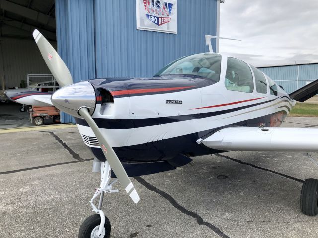 Beechcraft 35 Bonanza (N947MT)