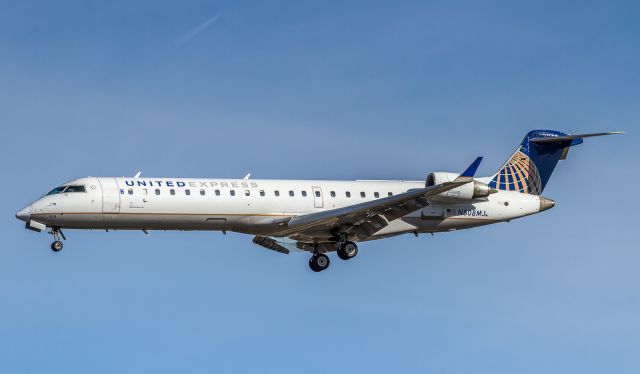 Canadair Regional Jet CRJ-700 (N508MJ)