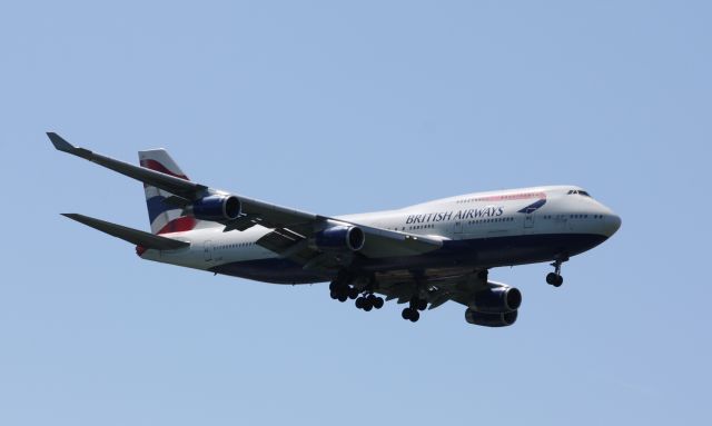 Boeing 747-400 (G-CIVT)