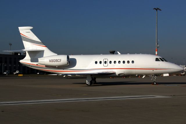 Dassault Falcon 2000 (N909CF)